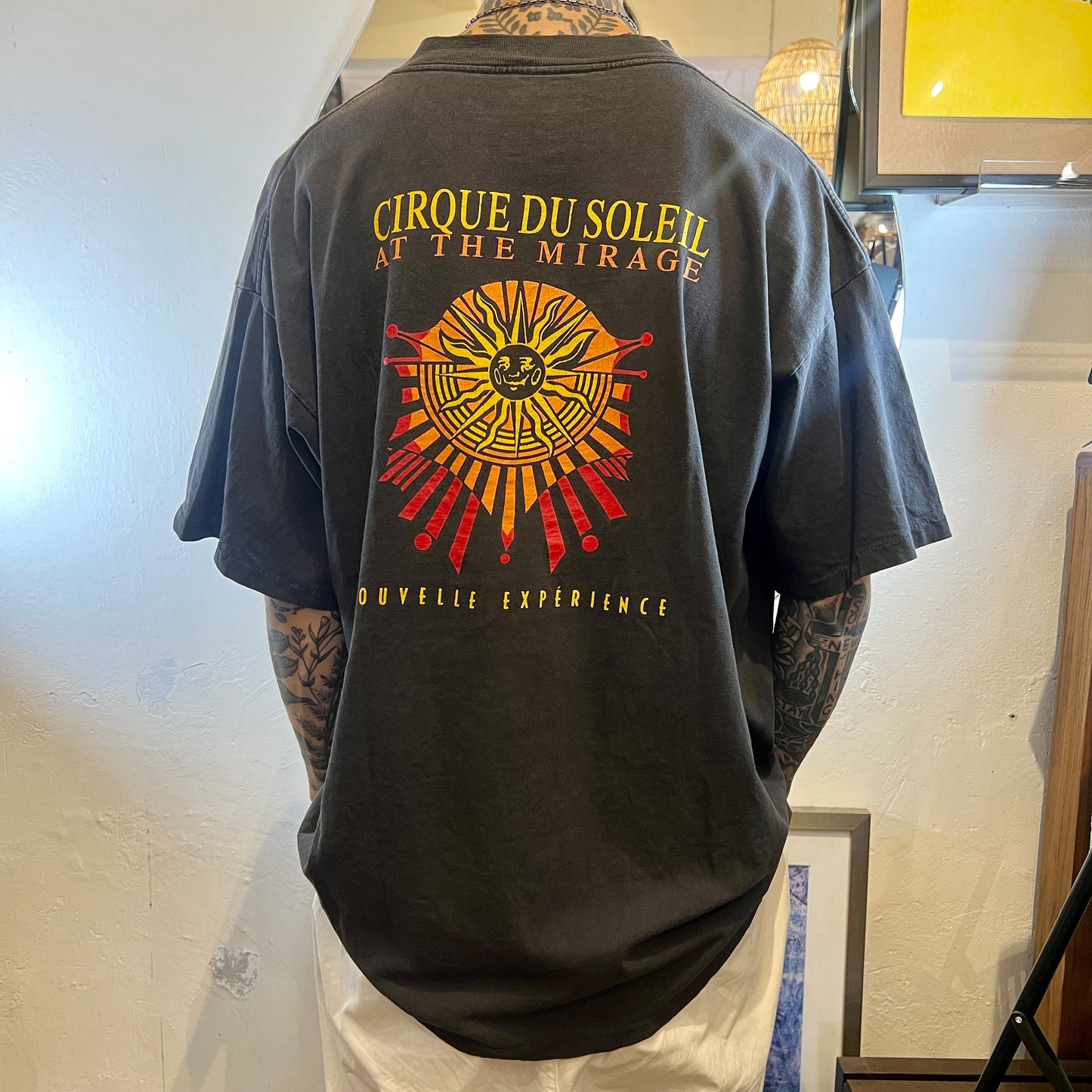 90s シルクドソレイユ T-shirt