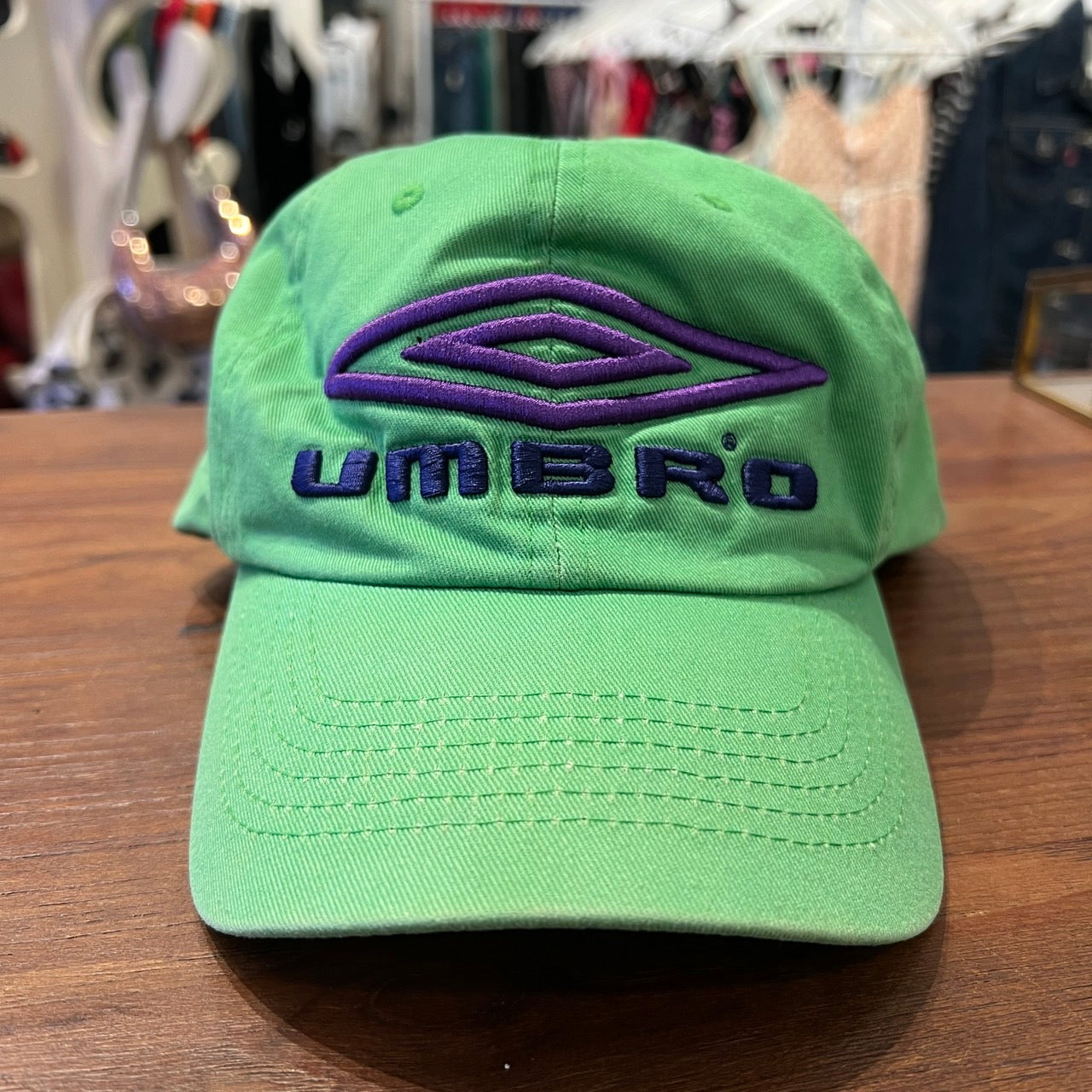 アンブロ UMBRO 90s キャップ 90's-00's アンブロ ビッグロゴ キャップ – Cen Online Store