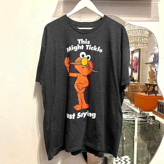 セサミストリート エルモT