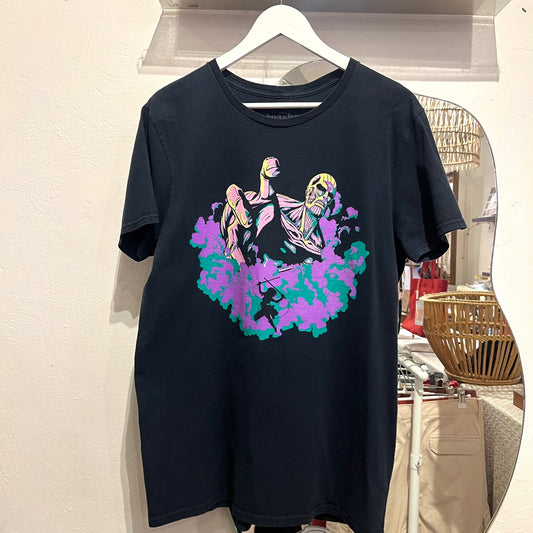 進撃の巨人 超大型巨人 ミカサ  プリントT